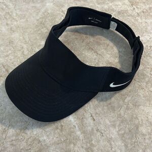 NIKE Black Visor